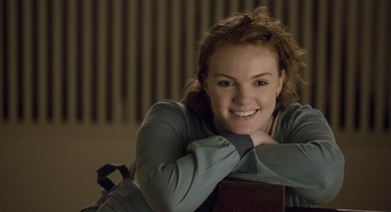 Sierra Burgess sorrindo